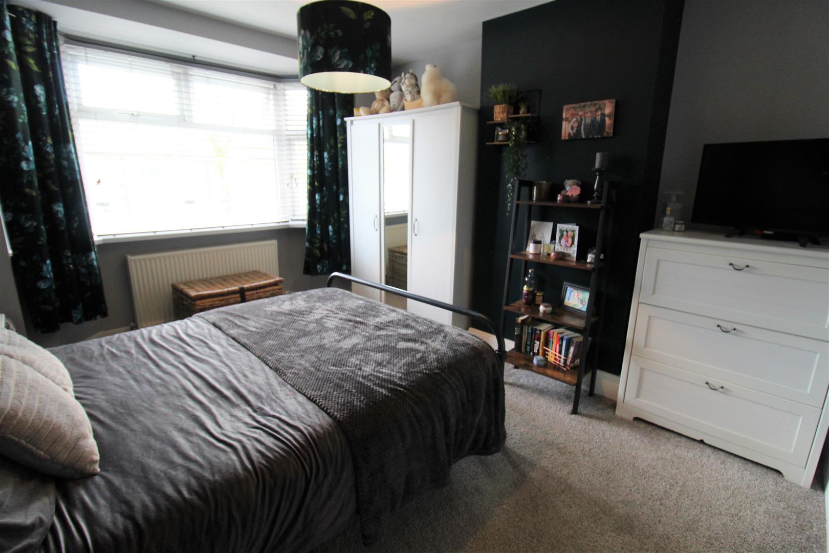Greasley Road, Bucknall, Stoke-On-Trent